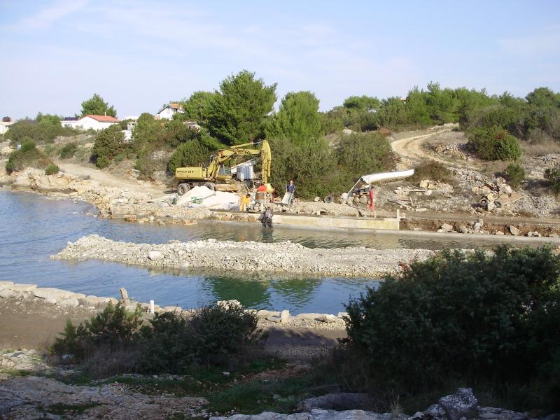 Nazire se kraj radova na pristaništu Mikavica