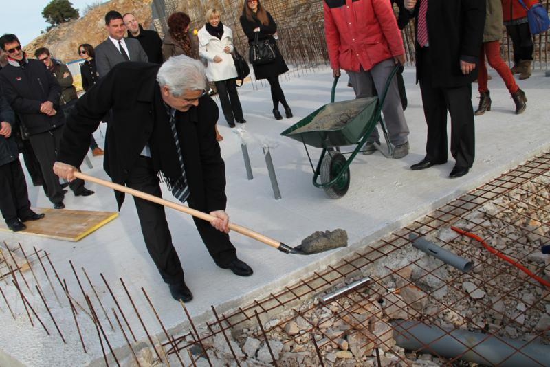 Polaganjem vremenske kapsule otvoreni radovi na Banju