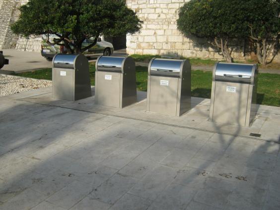 Grad naručio nova tri sistema podzemnih kontejnera