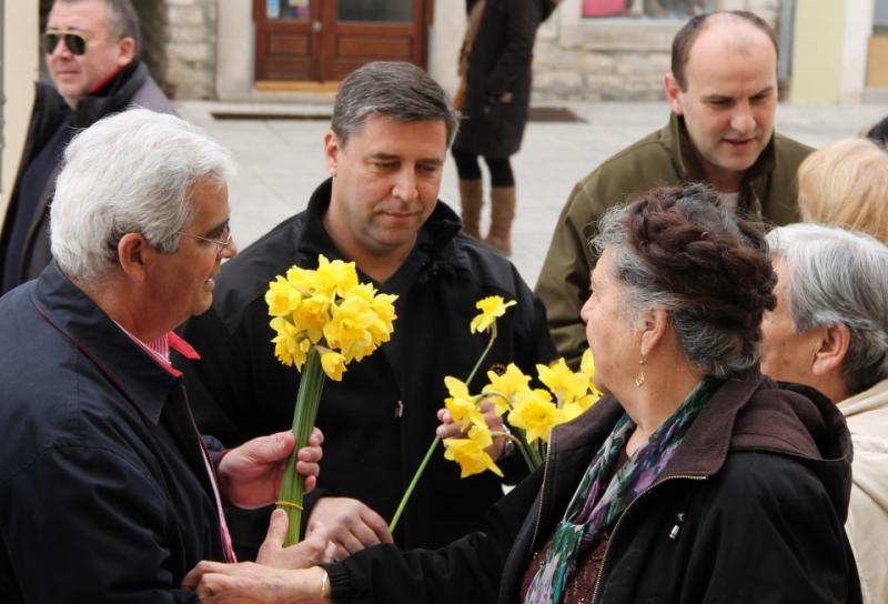 Darujmo ružičasti život