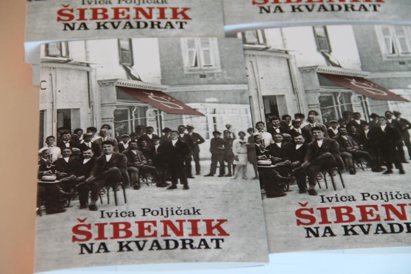 Zbirka kolumni „Šibenik na kvadrat“ Ivice Poljička ukoričena u knjigu
