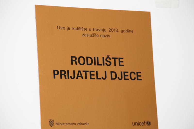 Šibenskom rodilištu prestižno priznanje "Rodilište - prijatelj djece"