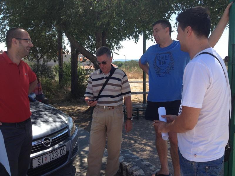 Gradonačelnik Burić obišao igralište Područne škole Ražine