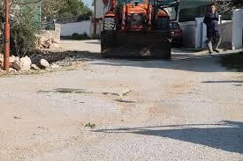 Tamponirana i asfaltirana Ražinska ulica na Brodarici