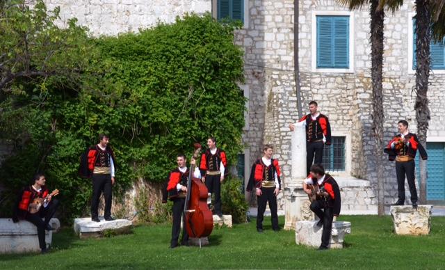 Klapa Adriaticum u Šibeniku
