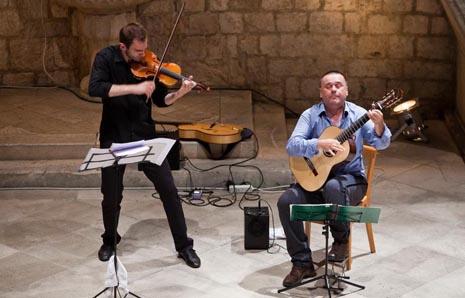 Koncert Sjepana Milenkovića i Edina Karamazova na Zlarinu