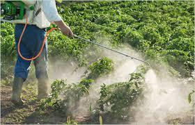 Europska unija propisala obvezu edukacije poljoprivrednika koji koriste pesticide