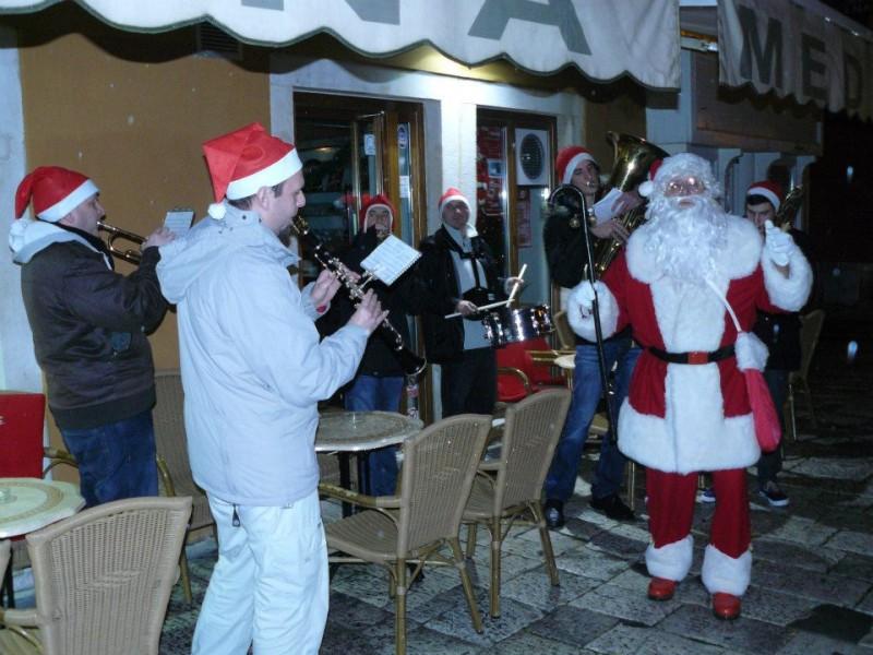 Nastavljaju se Božićne čarolije