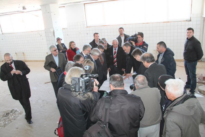 Podrška MZOŠ dislociranom studiju Energetska učinkovitost i obnovljivi izvori energije Sveučilišta u Zagrebu Podrška MZOŠ dislociranom studiju Energetska učinkovitost i obnovljivi izvori energije Sveučilišta u Zagrebu