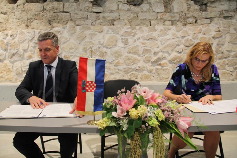 Službeno potvrđeno prijateljstvo gradova Šibenik i Humenne