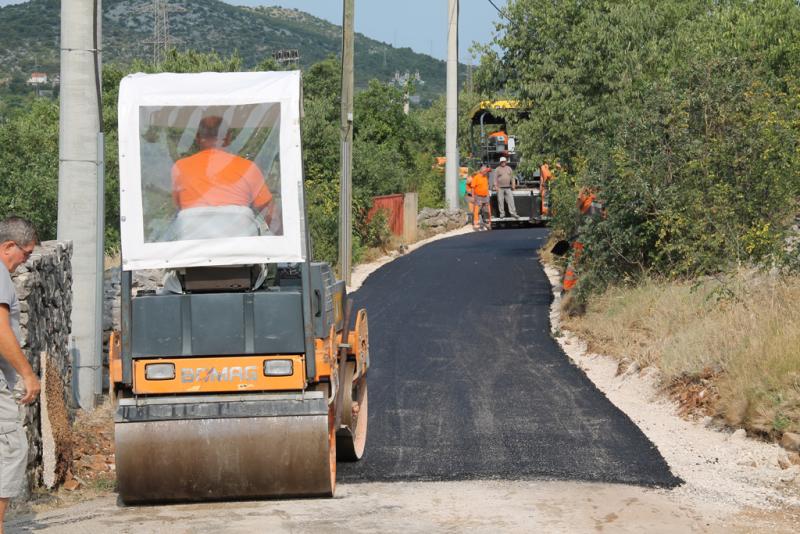 Radovi u ulicama na rubnom dijelu administrativnog područja grada