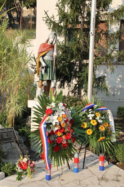 Osma godišnjica tragičnog stradanja vatrogasaca na Kornatima Osma godišnjica tragičnog stradanja vatrogasaca na Kornatima