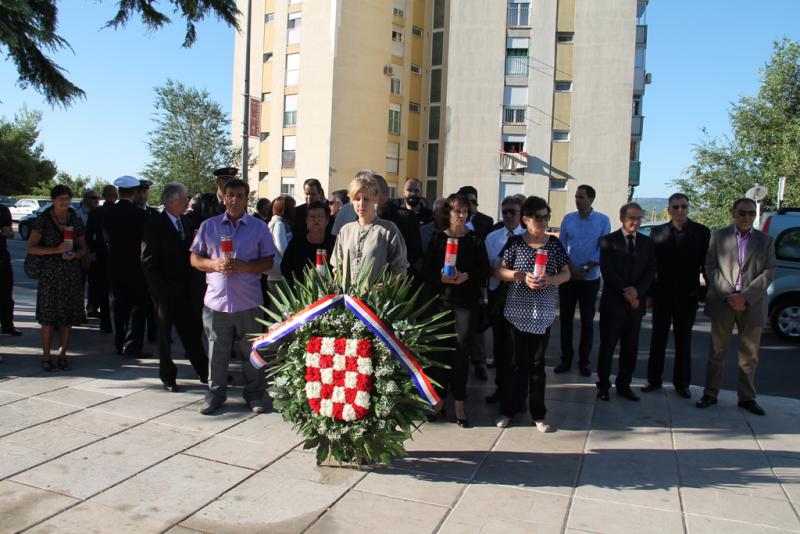 Sjećanje na poginule i nestale hrvatske branitelje u Domovinskom ratu Sjećanje na poginule i nestale hrvatske branitelje u Domovinskom ratu