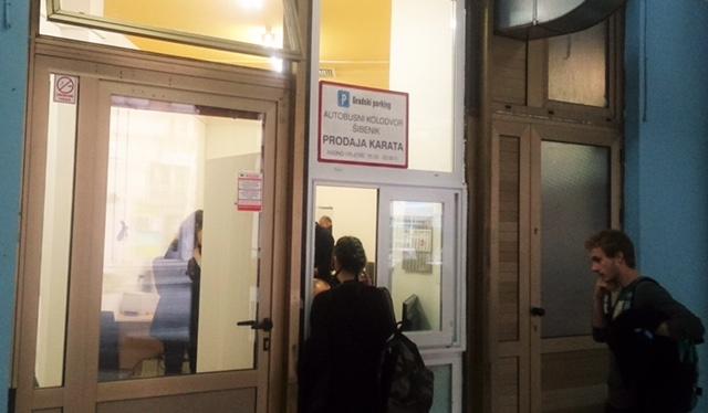 Zbog radova na autobusnom kolodvoru privremeno je izmještena služba prodaje karata