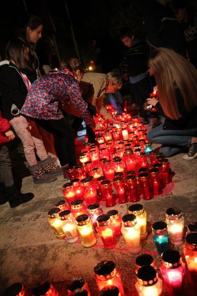  Svijeće za Vukovar ispred Krešimirovog doma