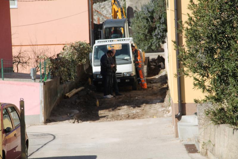 Asfaltira se dio Zadarske ulice Asfaltira se dio Zadarske ulice