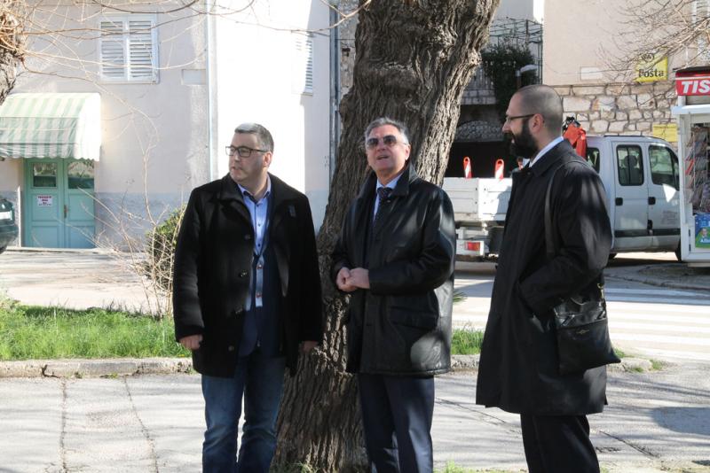 Počinju radovi na uređenju raskrižja u Zatonu