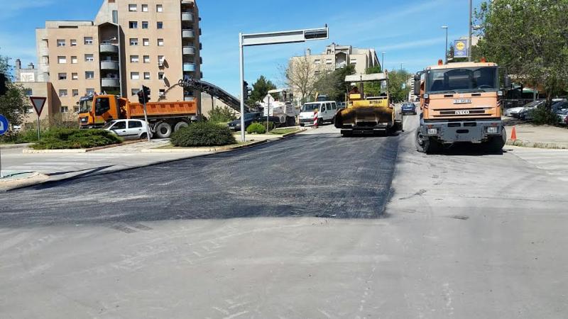Obnavljanje asfalta na Vidicima