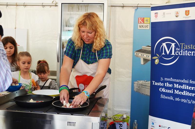 Na Mediteranskom trgu započeo festival "Okusi Mediteran"