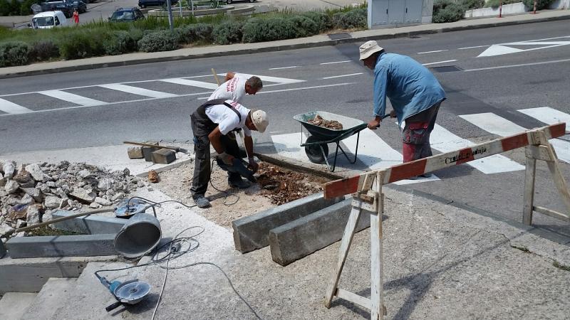 Upuštanje nogostupa na svim pješačkim prijelazima u Ulici bana Jelačića