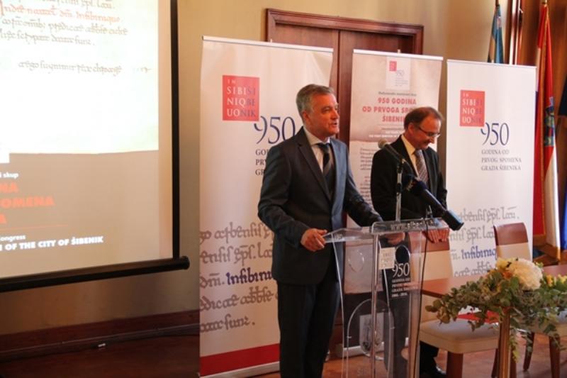 Znanstvena elita u Šibeniku: Otvoren Međunarodni znanstveni skup "950 godina od prvog spomena grada Šibenika"