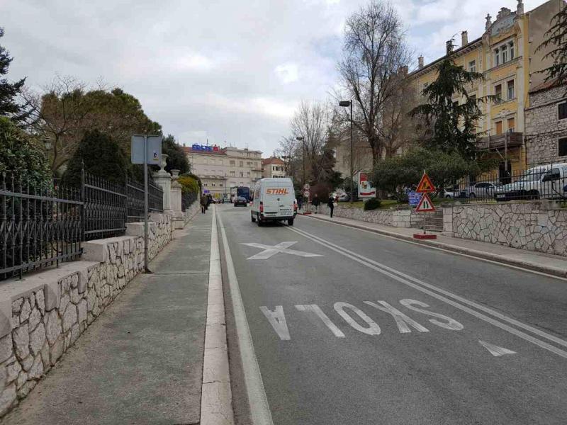 Ulica Vladimira Nazora ponovno otvorena za promet u oba smjera