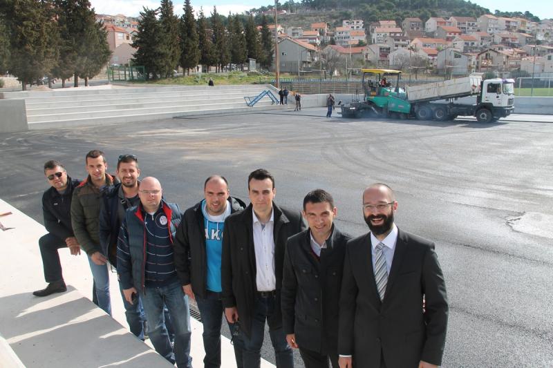 Grad Šibenik nastavlja s ulaganjima  u razvoj sportske infrastrukture