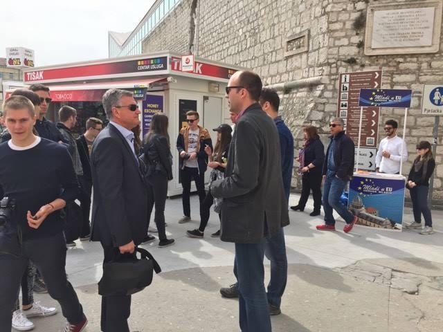Udruga "Mladi u Europskoj uniji" informirala Šibenčane o volonterizmu i civilnom društvu