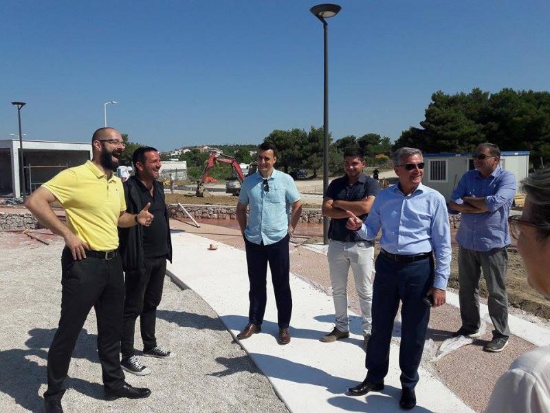 Radovi na plaži u Brodarici u završnoj fazi 