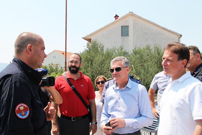 Burić: Hvala našim vatrogascima i svima koji su pomogli u gašenju požara
