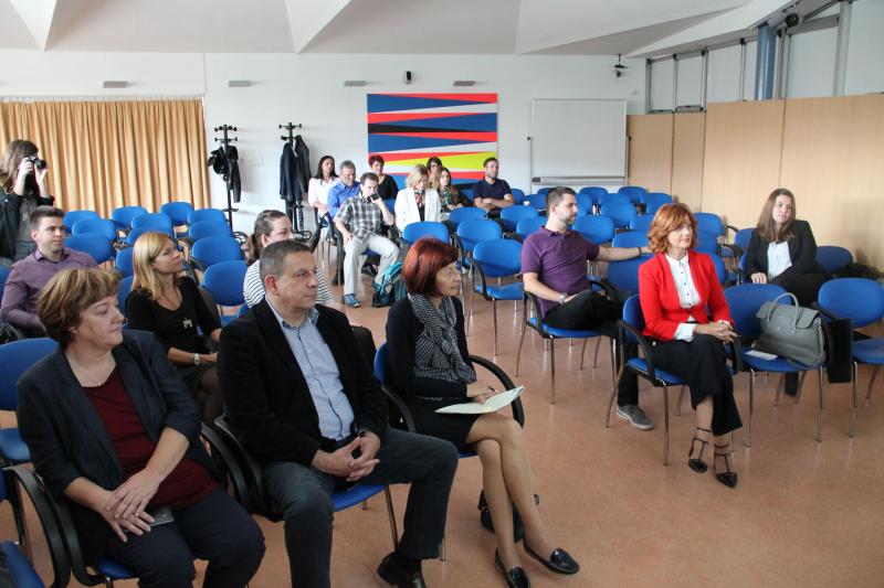 Predstavljen projekt  "Osiguravanje školske prehrane za djecu u riziku od siromaštva"