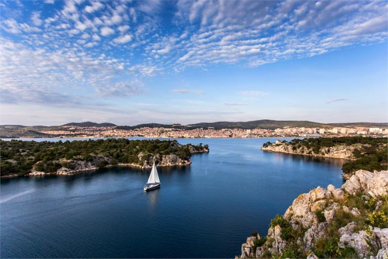 Prezentacija o održivom turizmu i ekološkom poslovanju malih smještajnih jedinica