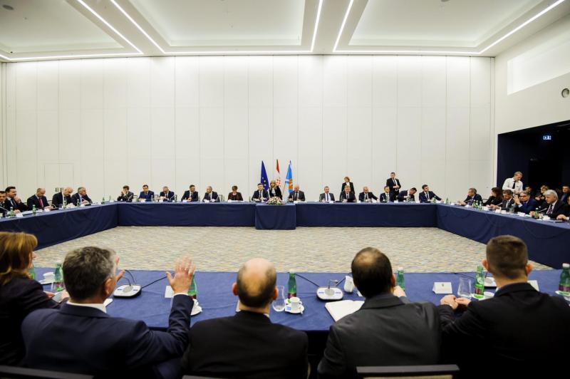 Predsjednik Vlade Republike Hrvatske  Andrej Plenković i brojni ministri  danas u Šibeniku