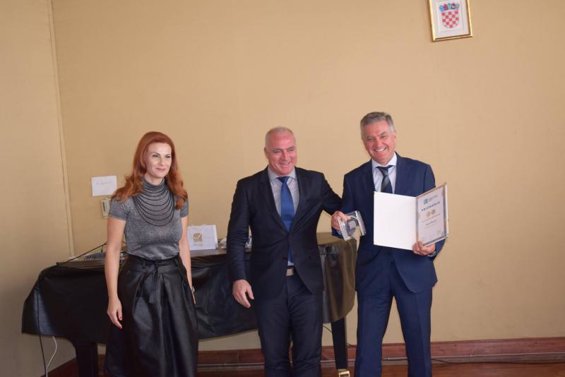 Gradu Šibeniku Zlatna boula za najuspješniju city break destinaciju