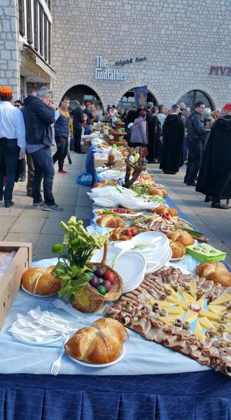 Tradicionalni Uskrsni doručak u Šibeniku 