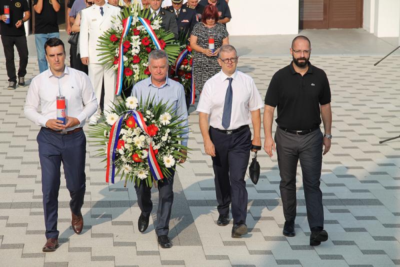 Odana počast hrvatskim braniteljima koji su dali živote za domovinu Hrvatsku