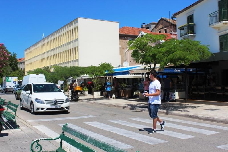 Privremena regulacija prometa na šibenskoj rivi 