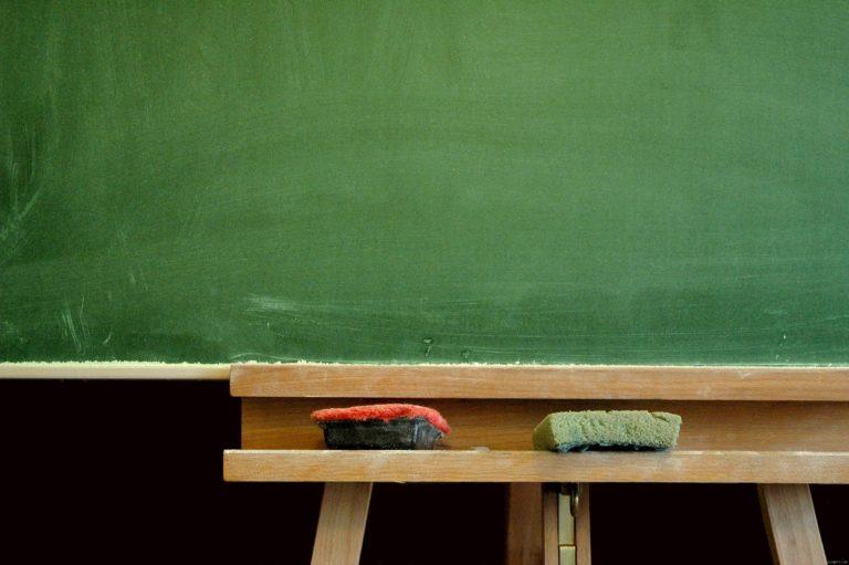 Ukupno 28 šibenskih učenika od danas ponovno u školskim klupama 
