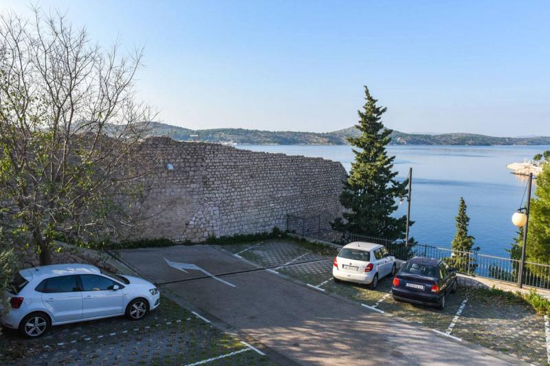 Grad Šibenik nastavlja obnovu Dolačkog bedema