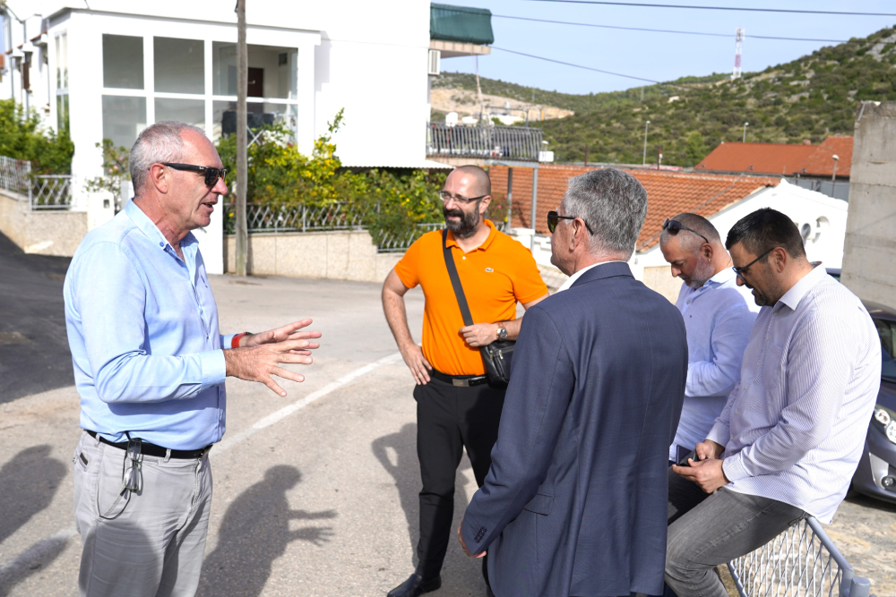 Gradonačelnik obišao radove na uređenju ulica u Njivicama 