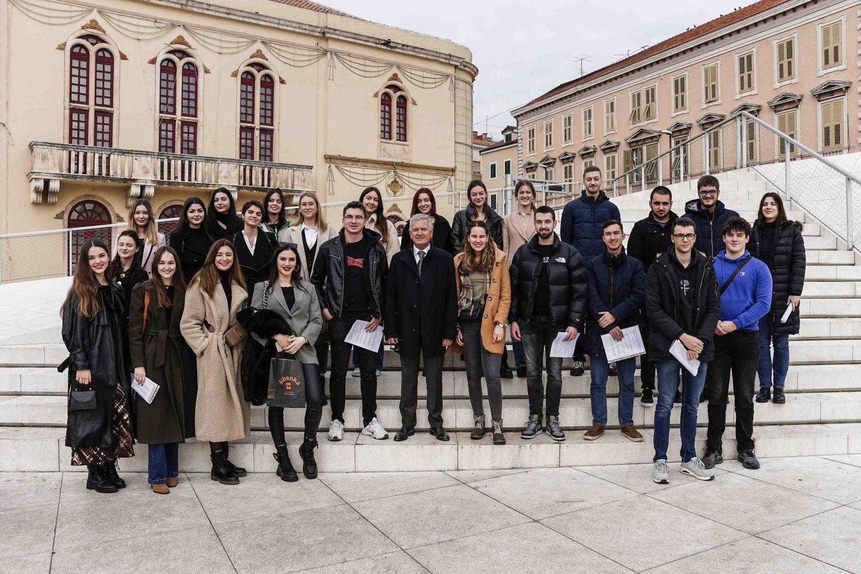 Šibenskim studentima dodijeljeni ugovori o stipendiranju