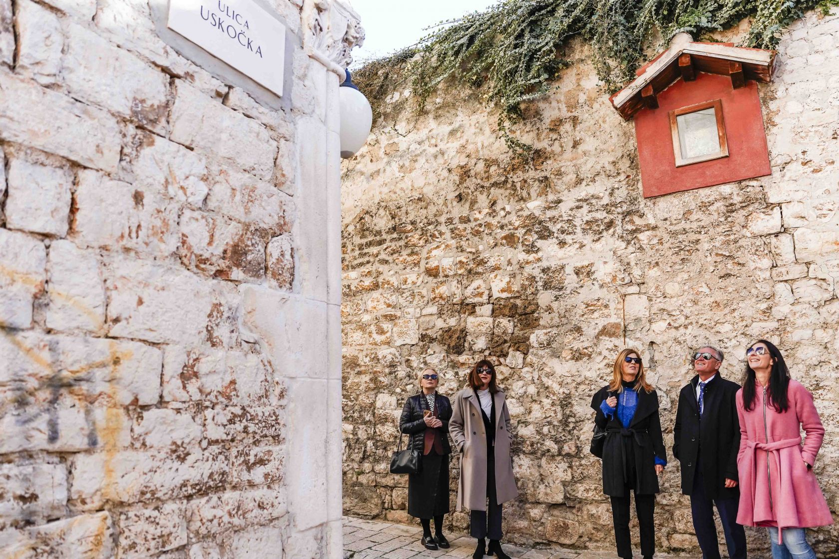 Obnovljena četiri stilska ugaona stupa u okviru programa STANADI