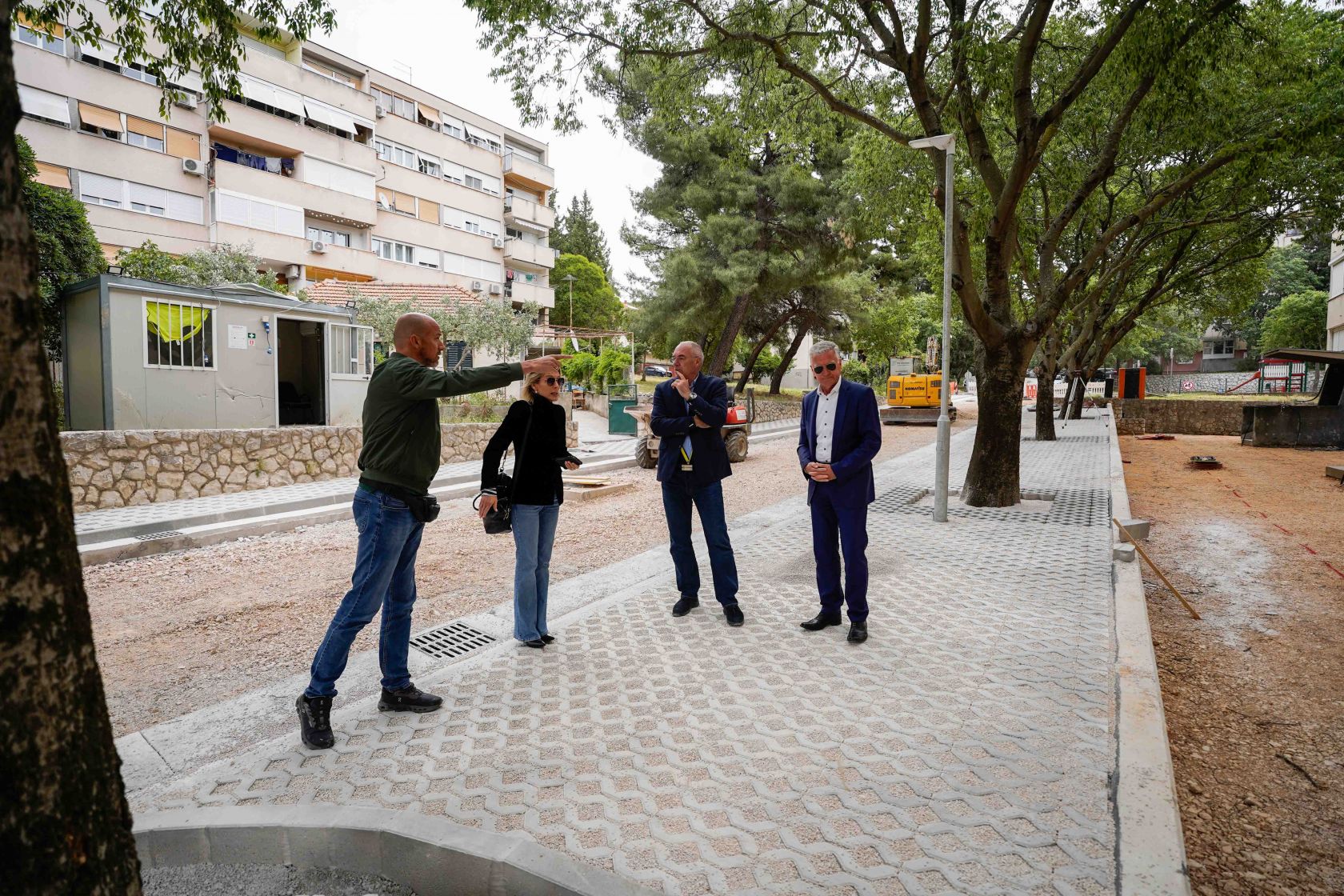 Gradonačelnik Burić obišao radove u Ulici 3. studenoga  