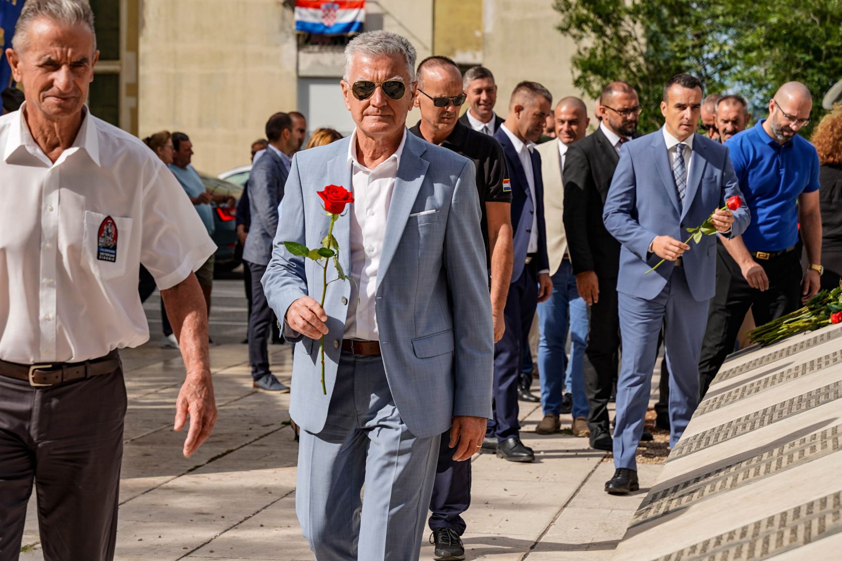 Vijenci, svijeće i komemorativni skup u čast Dana pobjede i domovinske zahvalnosti, Dana hrvatskih branitelja i 30. obljetnice VRO „Oluja“