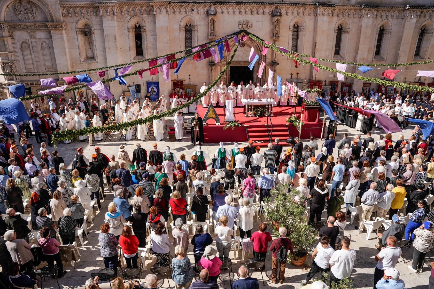 Šibenik slavi Dan grada i blagdan sv. Mihovila: Održana svečana procesija i sveta misa 