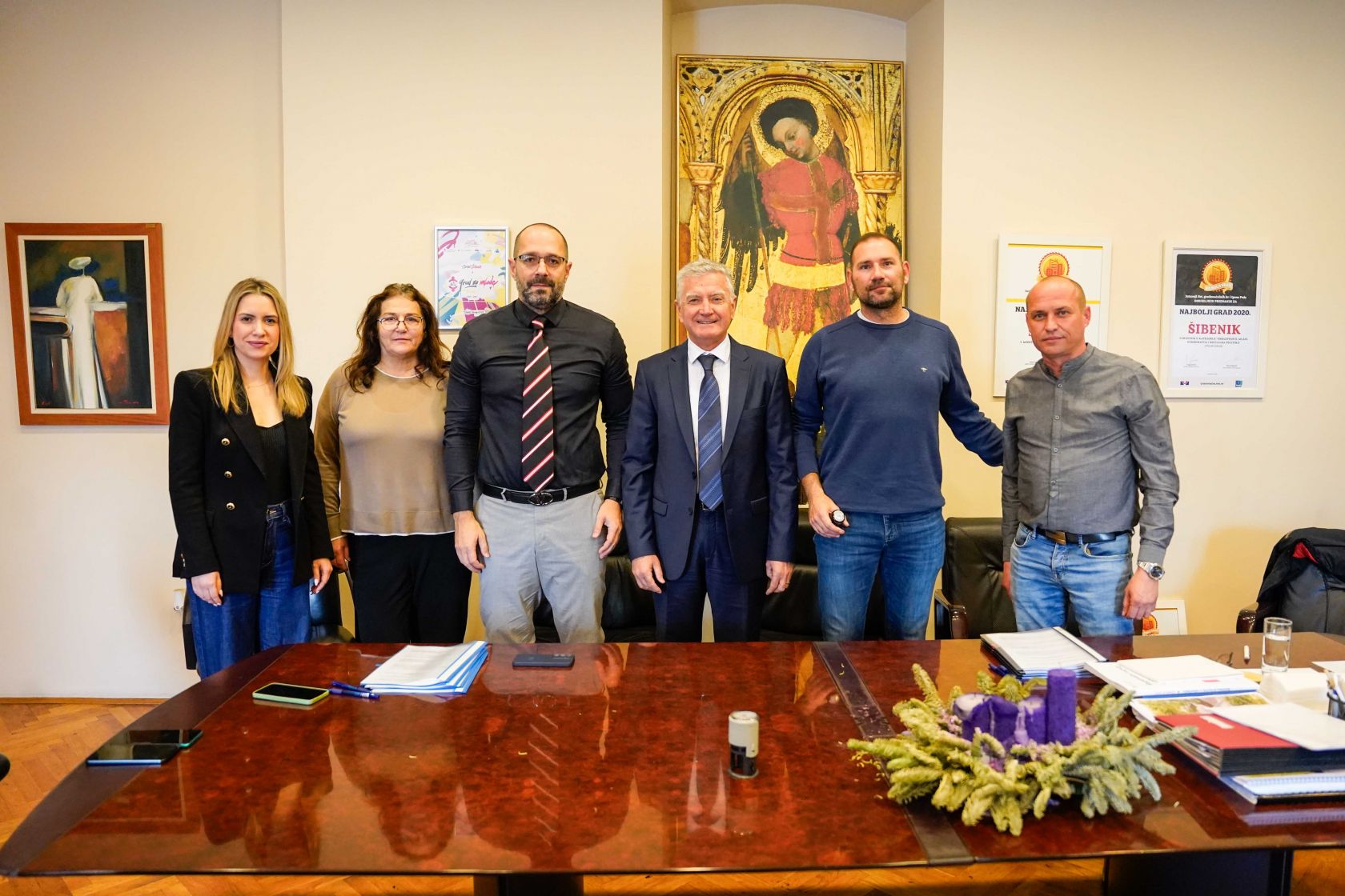 Potpisani ugovori za dva projekta jačanja vatrogasne zaštite šibenskih otoka