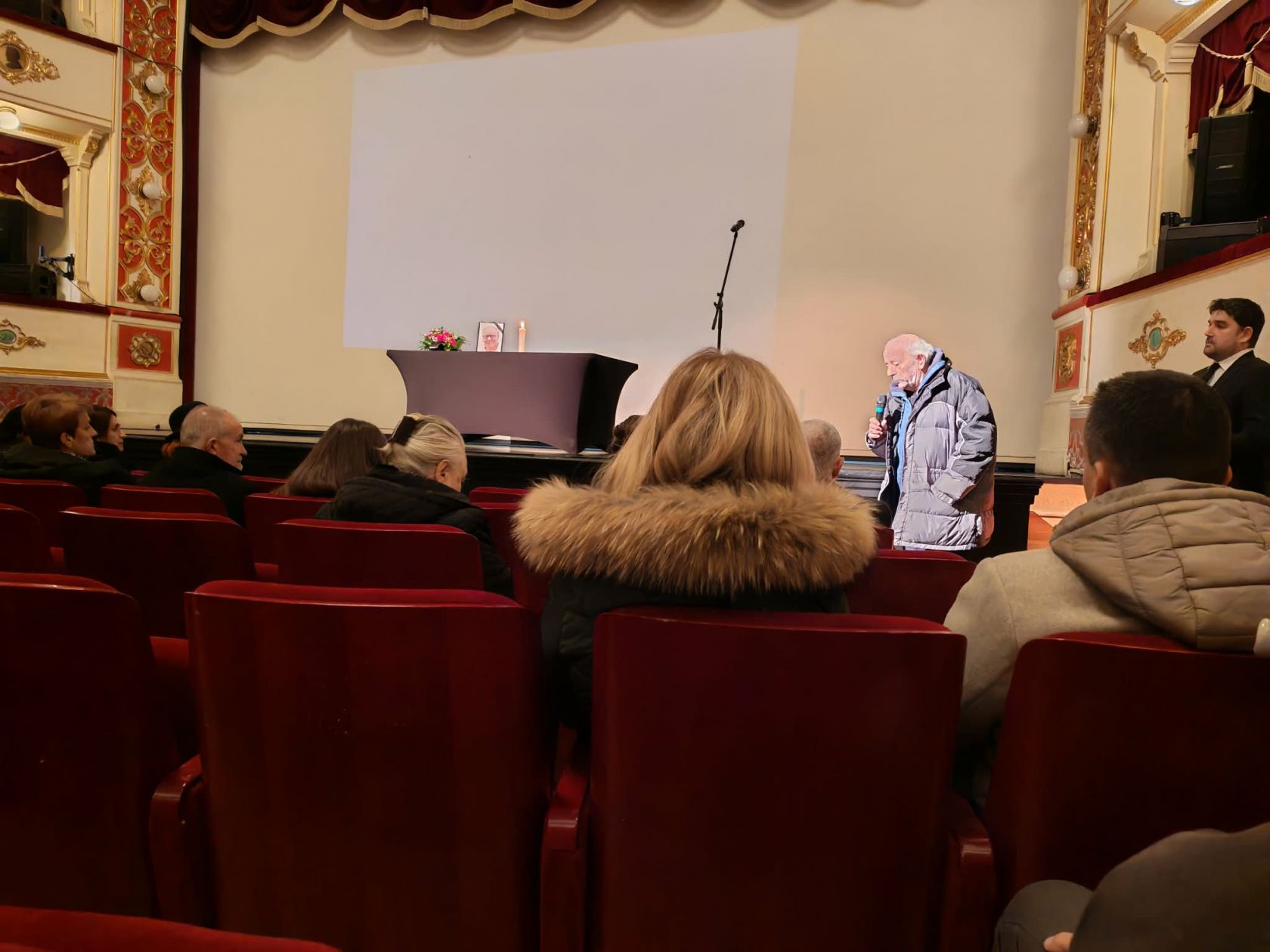 Održana komemoracija u čast Branku Lovriću Caparinu