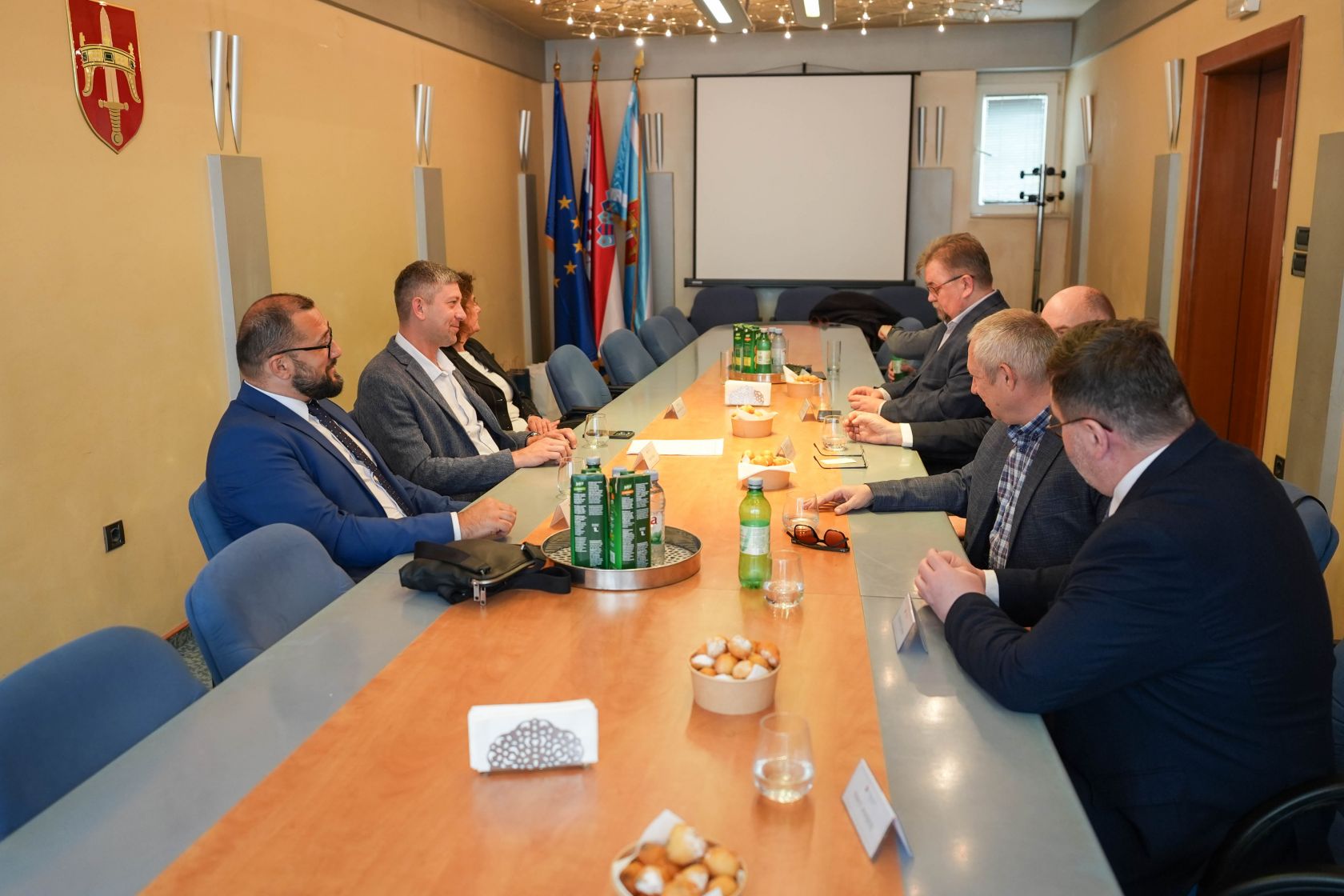 U Županiji održan sastanak poljske delegacije sa zamjenikom župana i tajnikom Grada Šibenika