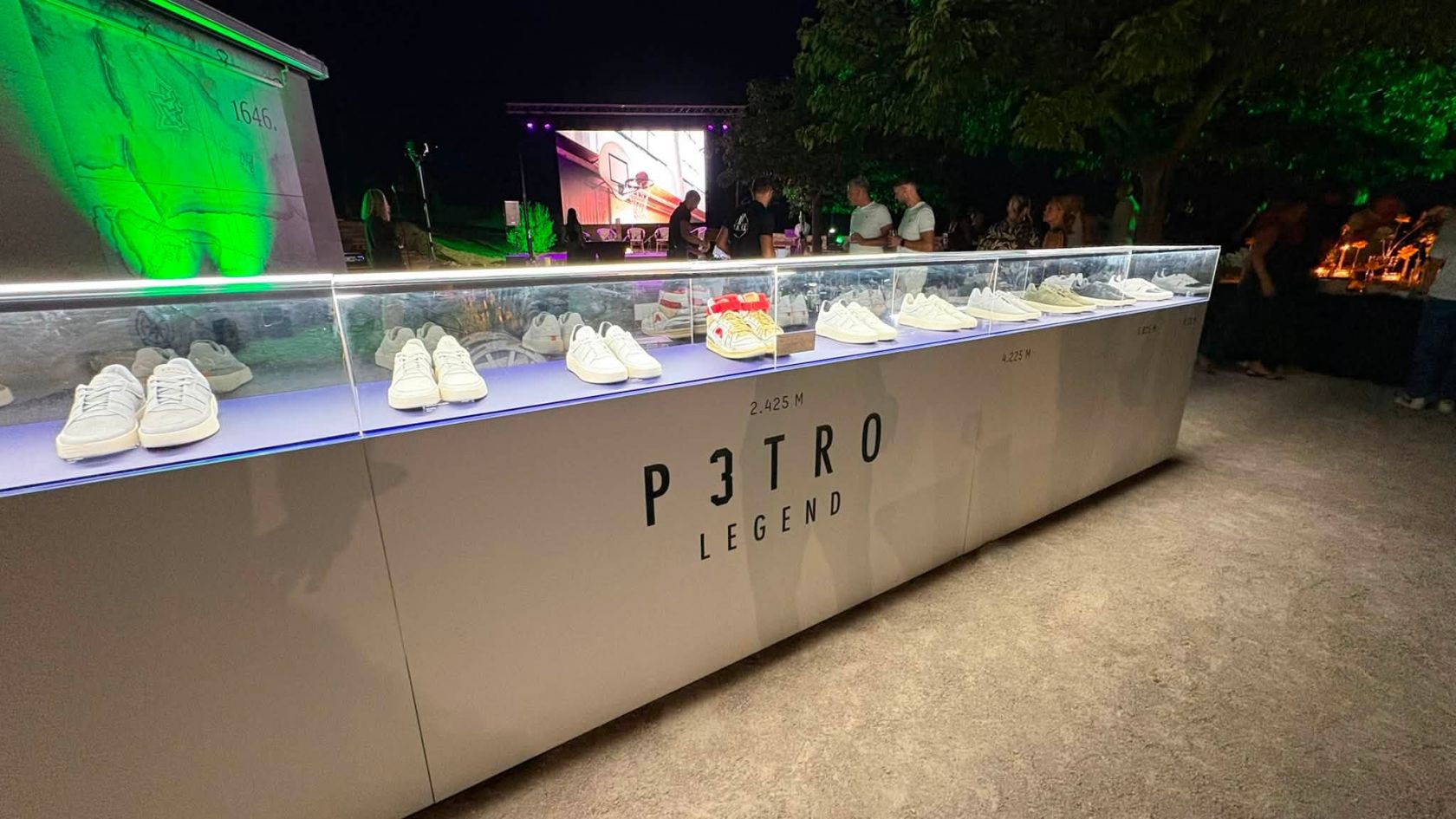 Na tvrđavi Barone predstavljena kolekcija P3TRO Legend posvećena Draženu Petroviću
